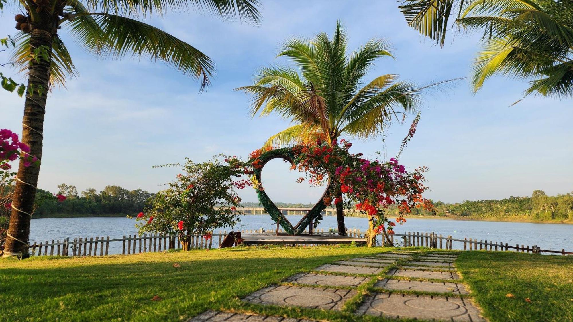 Dat Rong Dinh Gia Trang Bà Rịa Buitenkant foto